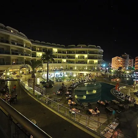 Hotel Pineta Park Deluxe