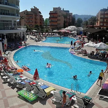 Hotel Pineta Park Deluxe